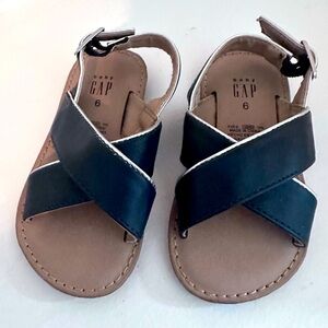 Baby GAP Girls TG Cross Sandals Size 6 Toddler Shoes